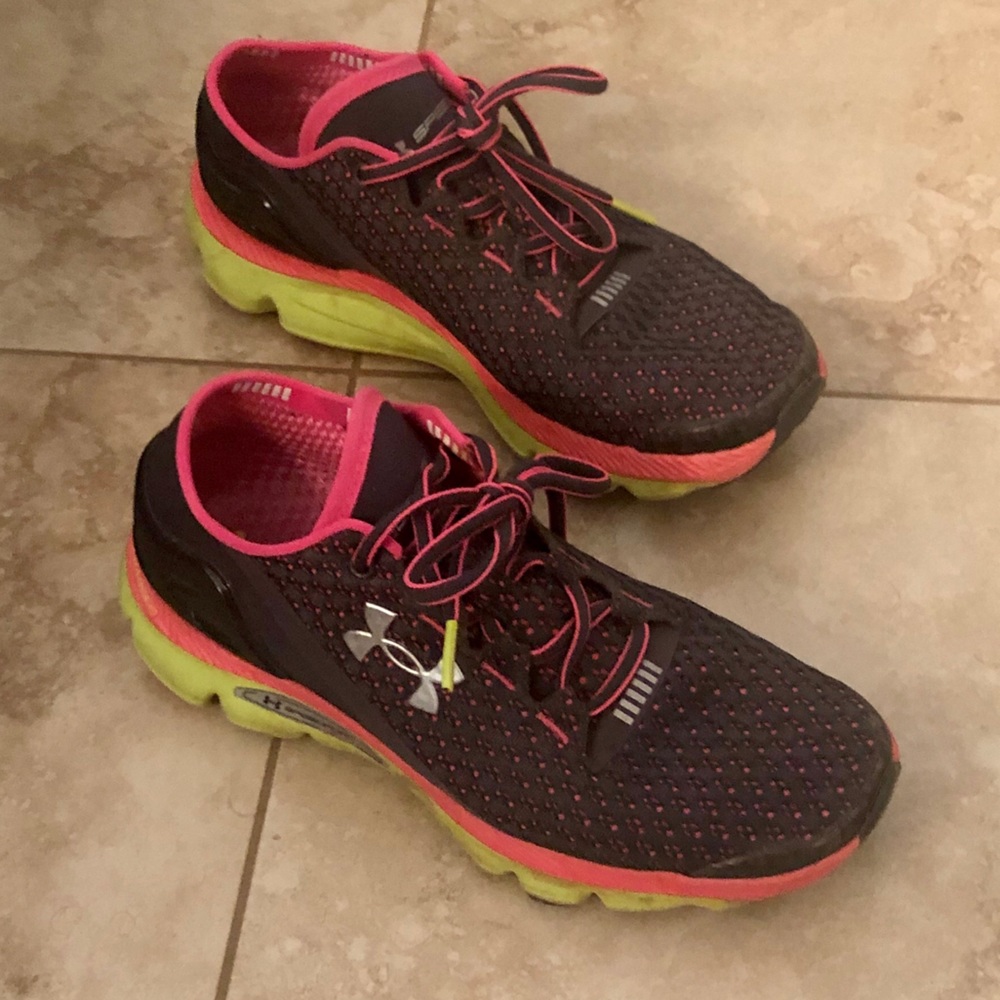 Under Armour Speedform Tennis Shoes- Size 7